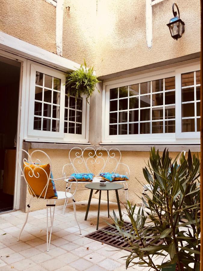 L'Amantine Chambres D'Hotes Et Gite 博格斯 外观 照片